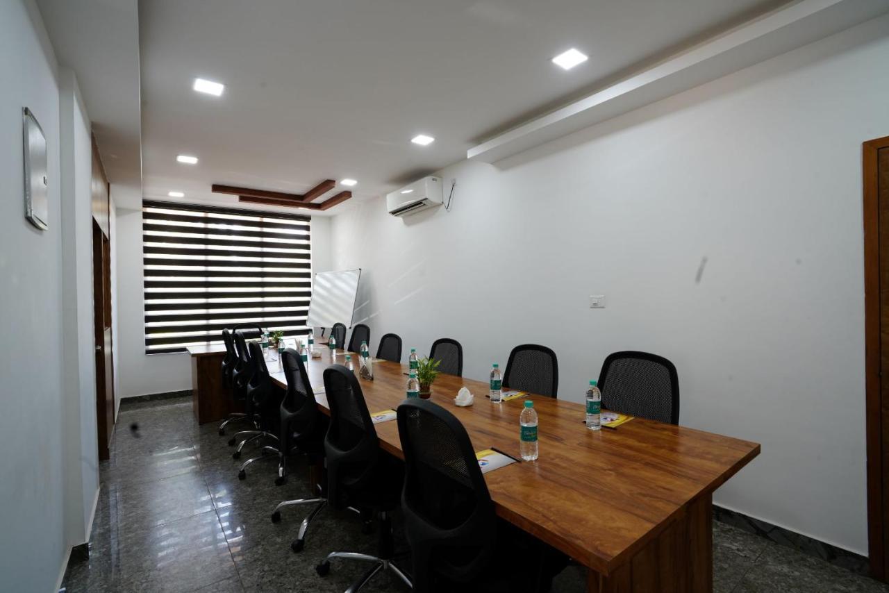 Silicon Inn Hotel Bangalore Airport Devanahalli Exteriör bild