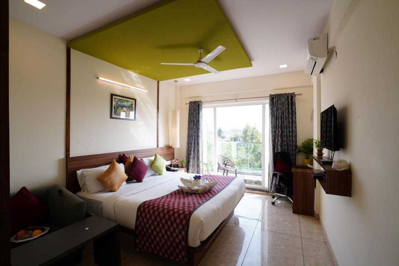 Silicon Inn Hotel Bangalore Airport Devanahalli Exteriör bild
